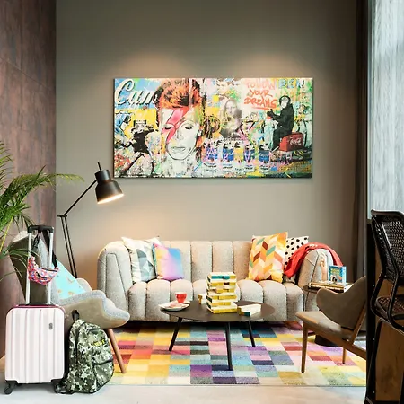 Hotel Moxy 3*